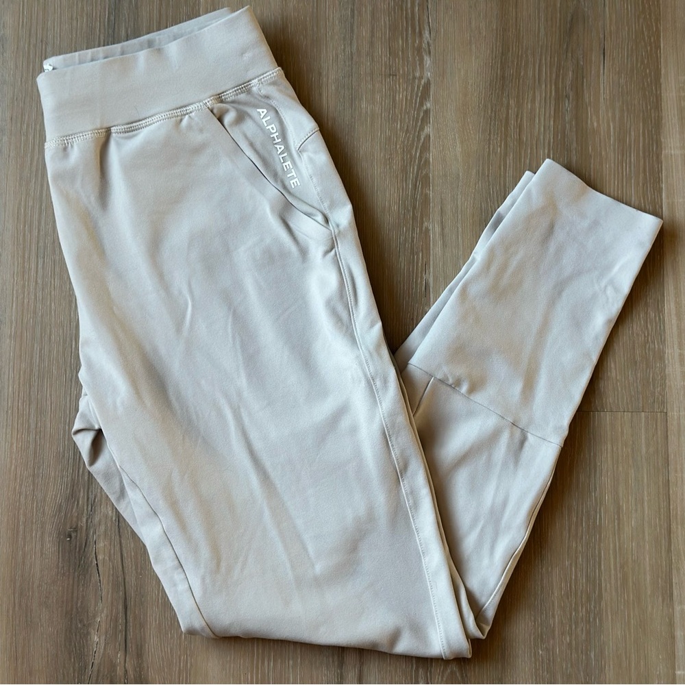 Alphalete Women’s Joggers